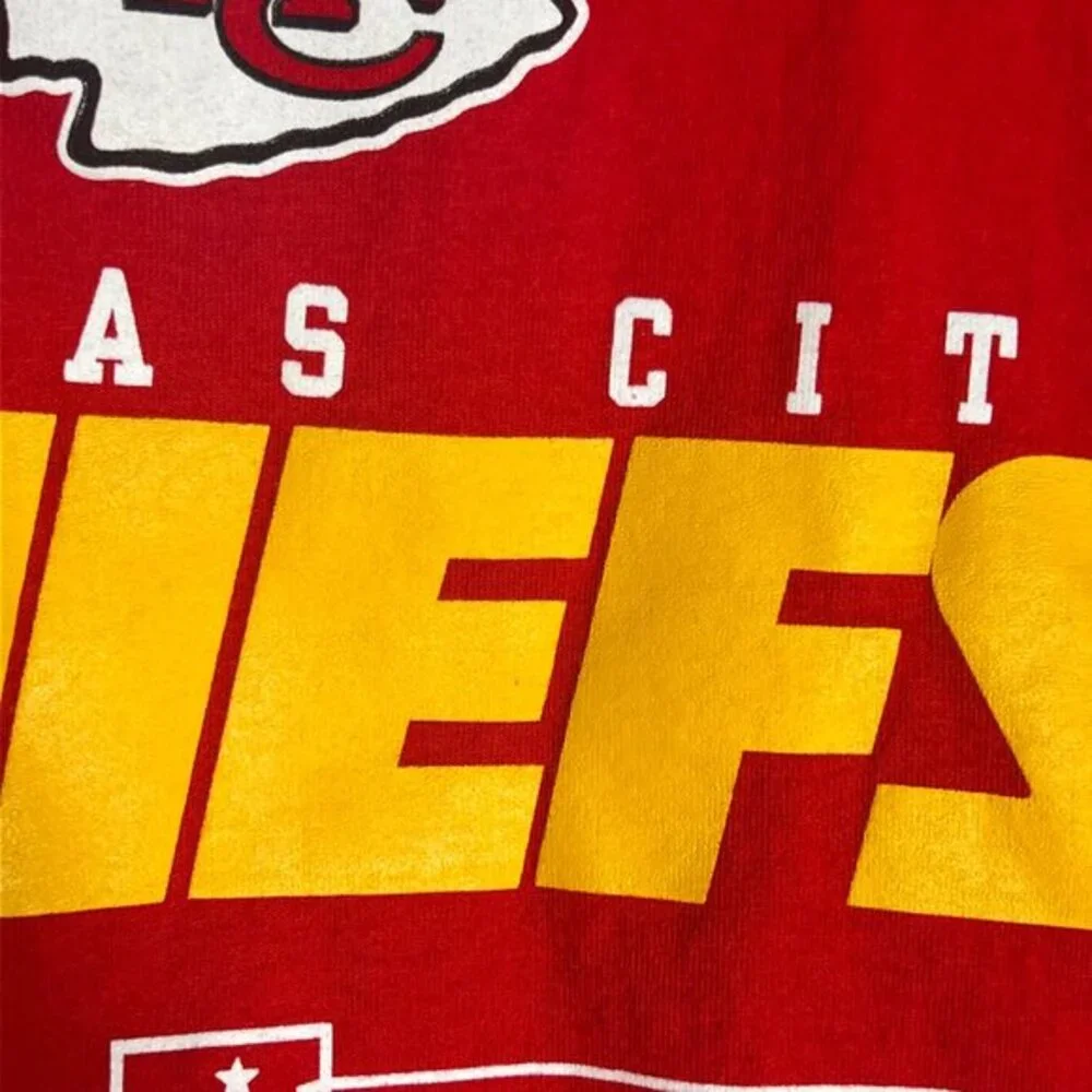 NFL Team Apparel‎ T Shirt Mens 2XL Red Kansas City Chiefs Short Sleeve Graphic - Picture 4 of 8